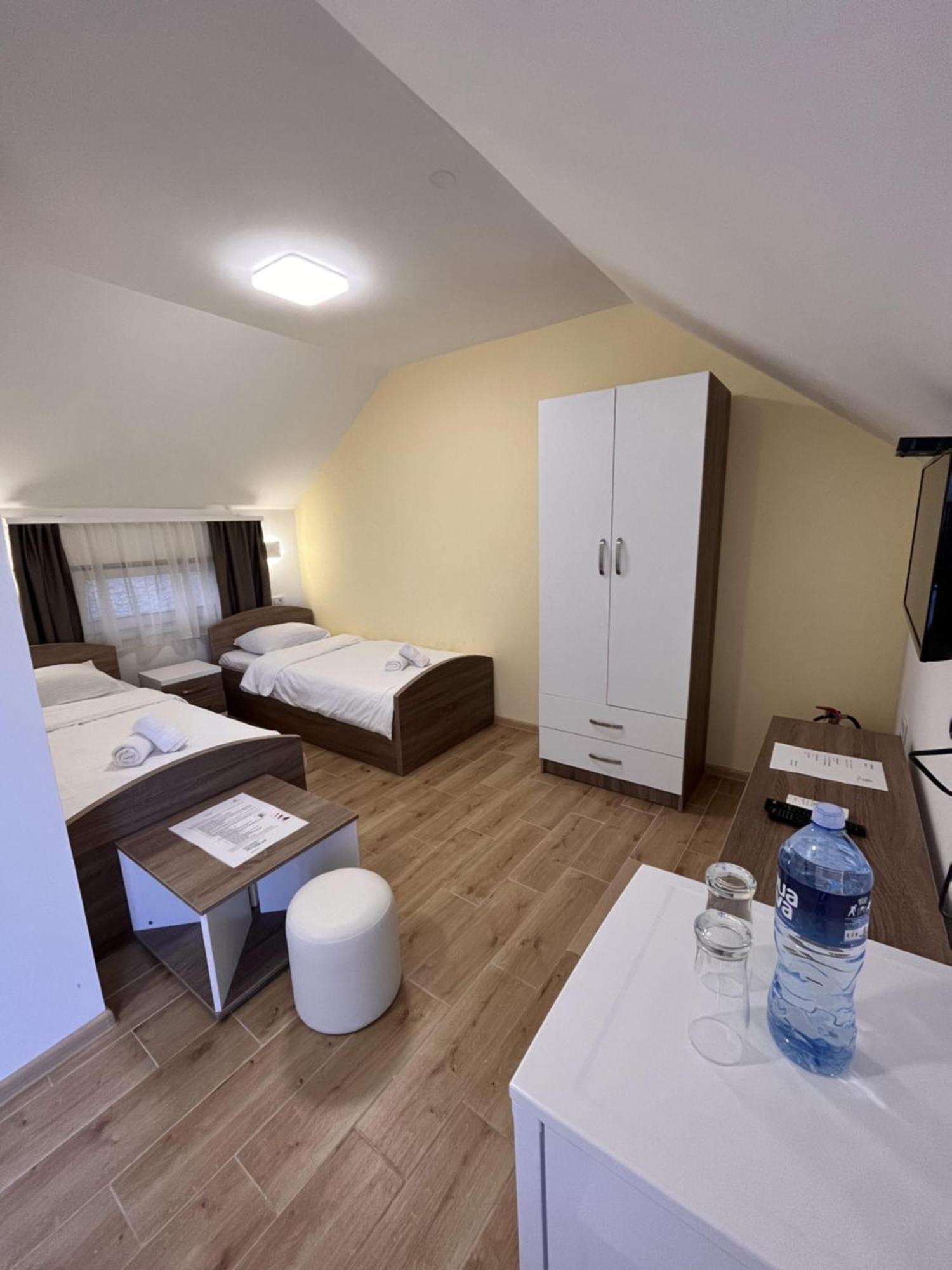 Kovac Residence Zrenjanin Luaran gambar