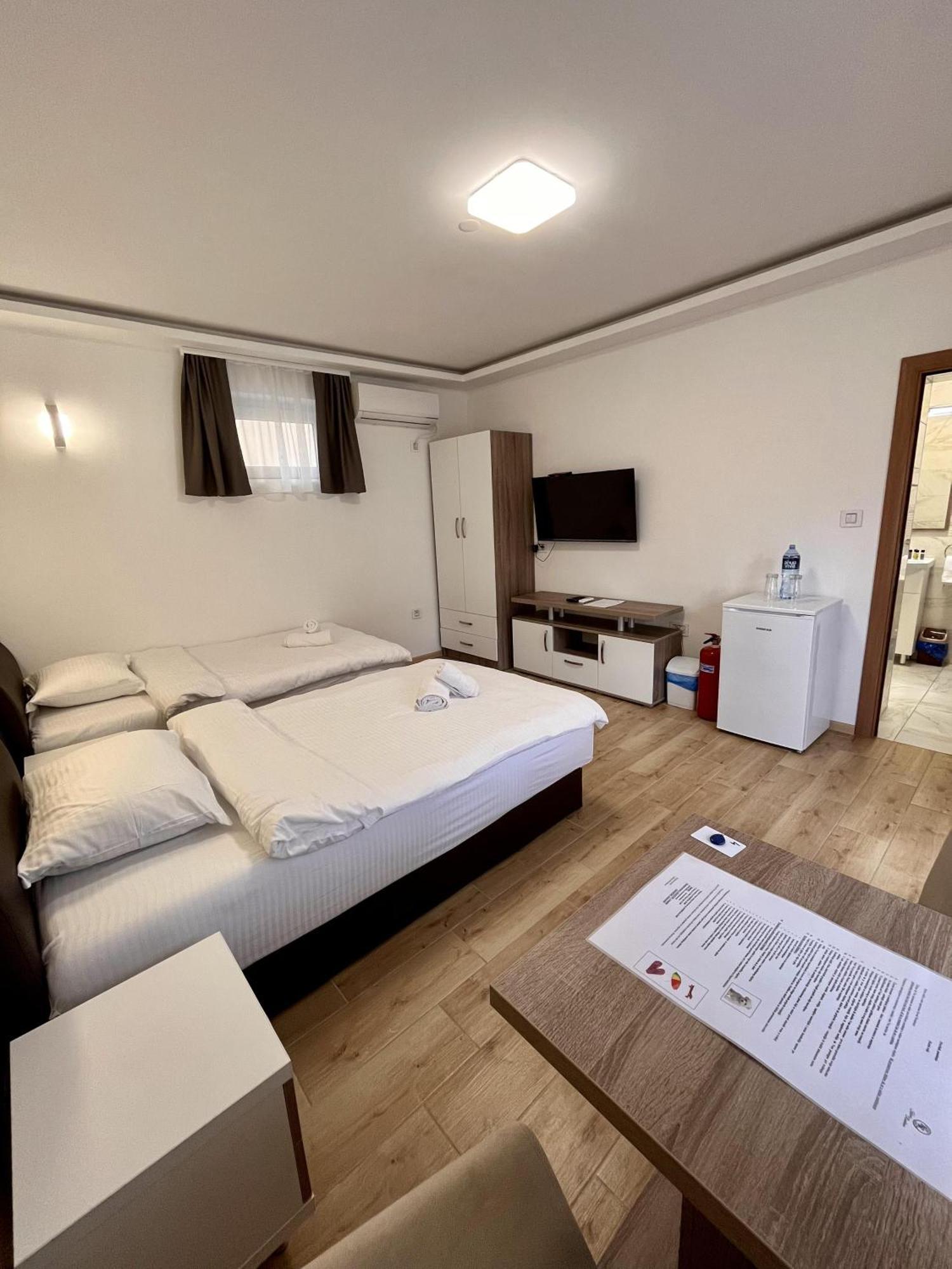 Kovac Residence Zrenjanin Luaran gambar